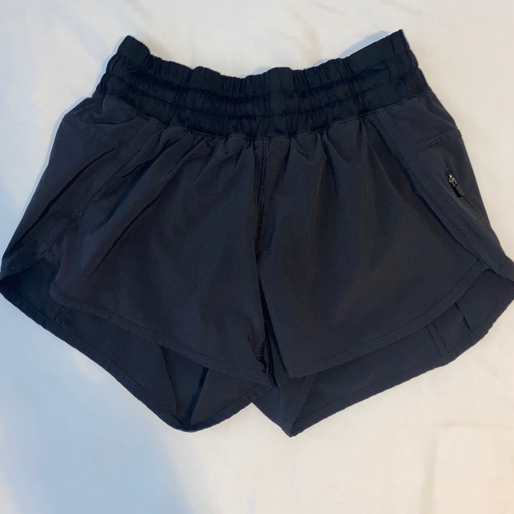 Lululemon black shorts